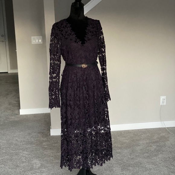 LONG SLEEVE LACE MIDI DRESS - Picture 6 of 8
